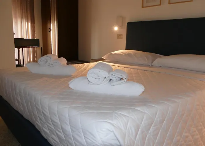 Hotel Spring