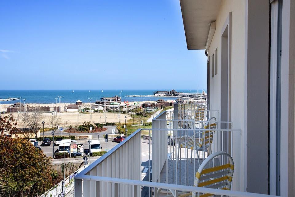 Spring Hotel 3*